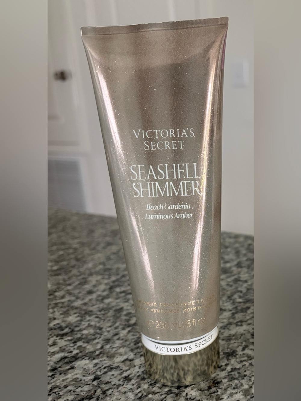 Victoria's Secret Seashell Shimmer Lotion - Pearlescent Gold
